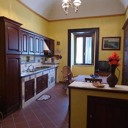 B&B Da Persio Macchiagodena Bagian luar foto